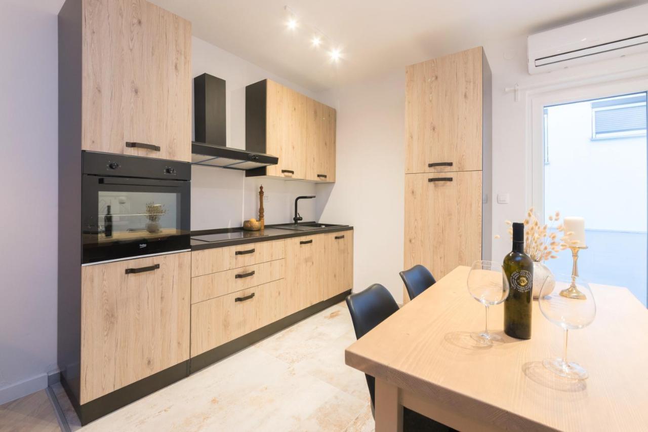 Propela Apartments Božava المظهر الخارجي الصورة